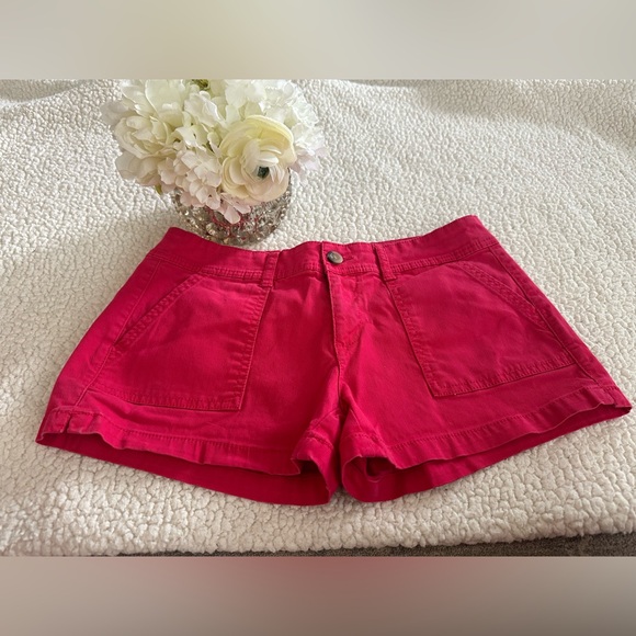 3 Super Cute Pairs of Super Cute Shorts (Arizona & City Streets) - Size 7 - Picture 2 of 10